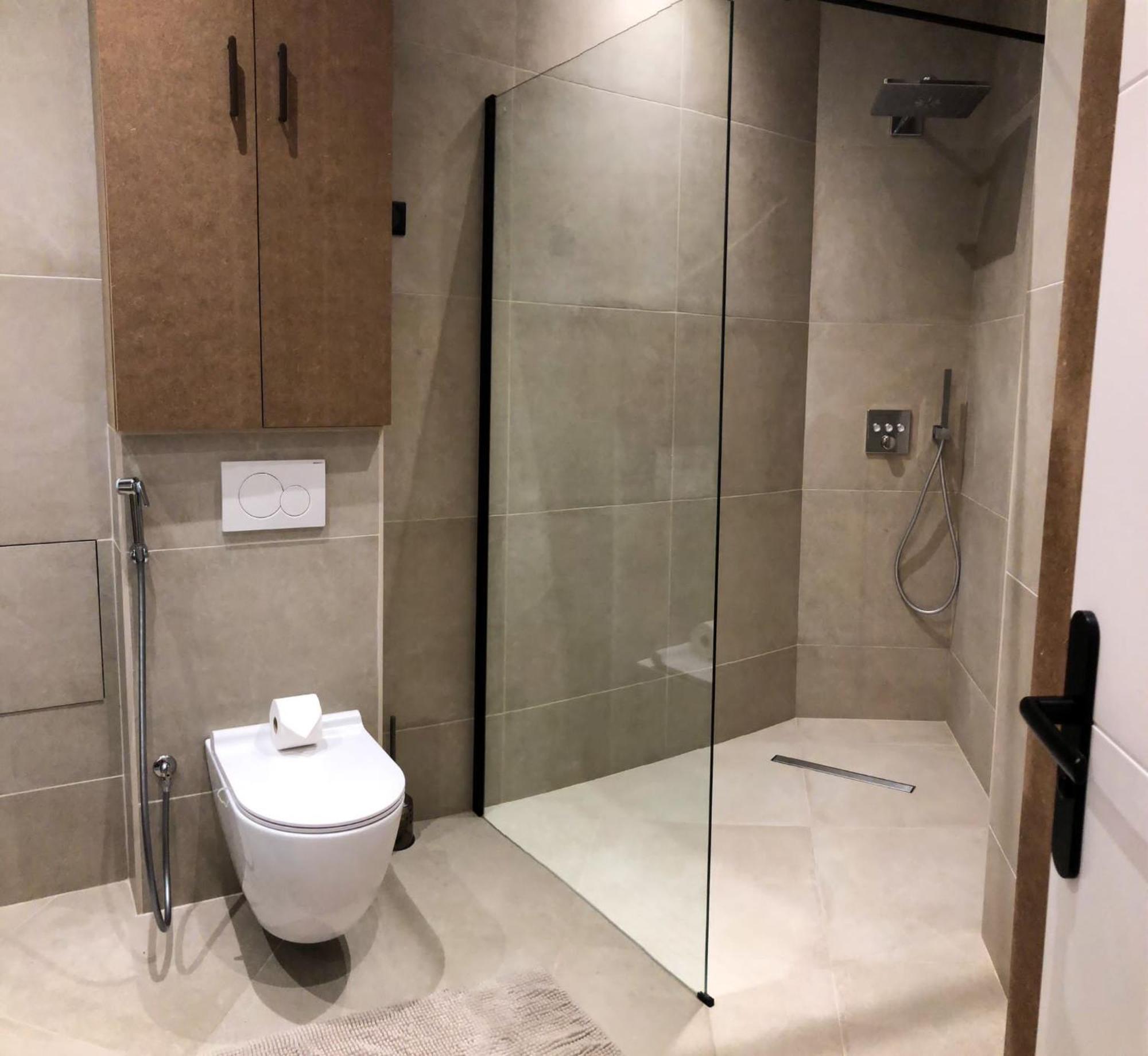 Appartement Parking Gratuit - Montmartre Charme & Patio Prive - Sacre-coeur Metro Anvers